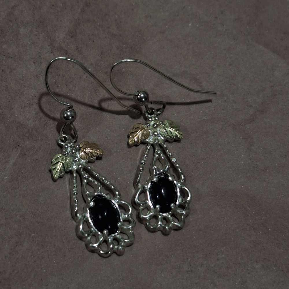C.C. Co Sterling Silver Black Hills Gold Onyx Drop Earrings 12k Gold Leaves - Picture 7 of 11